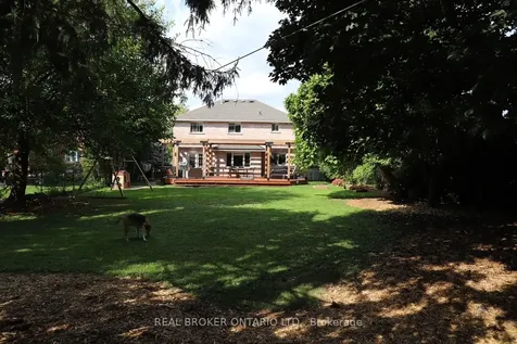 10 Hume Drive Cambridge ON N1T 1N2