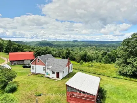 114 Moore Lane Bancroft ON K0L 1C0