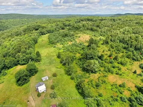 114 Moore Lane Bancroft ON K0L 1C0