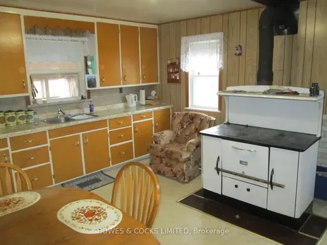 114 Moore Lane Bancroft ON K0L 1C0