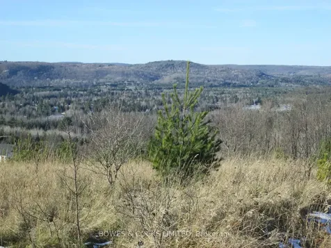 114 Moore Lane Bancroft ON K0L 1C0