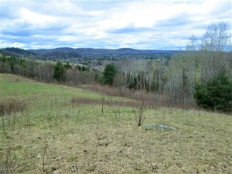 114 Moore Lane Bancroft ON K0L 1C0