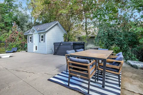 645 Avenue Road Cambridge ON N1R 5S4