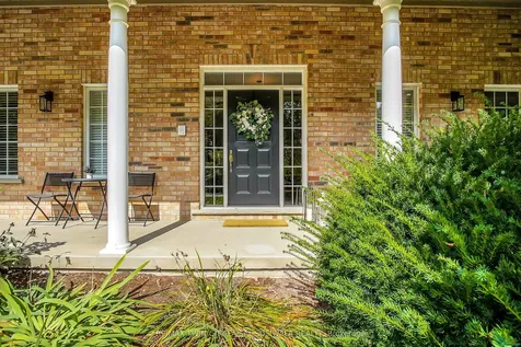 645 Avenue Road Cambridge ON N1R 5S4