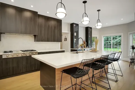 645 Avenue Road Cambridge ON N1R 5S4