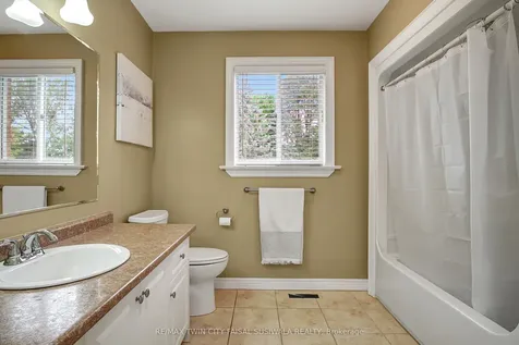 645 Avenue Road Cambridge ON N1R 5S4