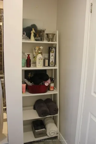 21 Colbrook Court Cornwall ON K6H 6E4