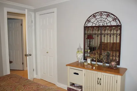 21 Colbrook Court Cornwall ON K6H 6E4