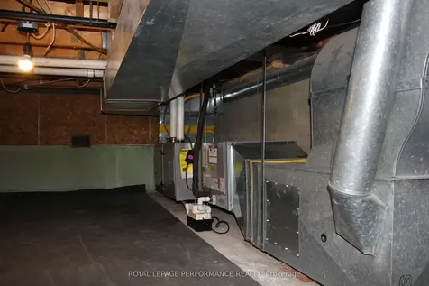 21 Colbrook Court Cornwall ON K6H 6E4