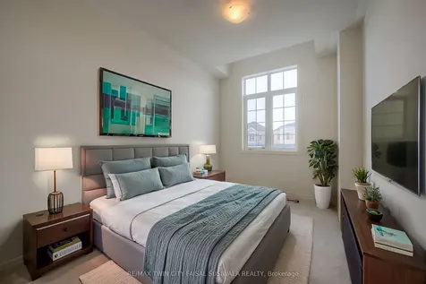 84 Gledhill Crescent Cambridge ON N1T 0G5