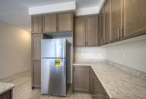 84 Gledhill Crescent Cambridge ON N1T 0G5