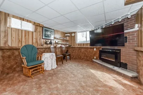 585 Street David Street N Centre Wellington ON N1M 2K5