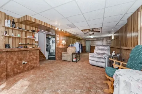 585 Street David Street N Centre Wellington ON N1M 2K5