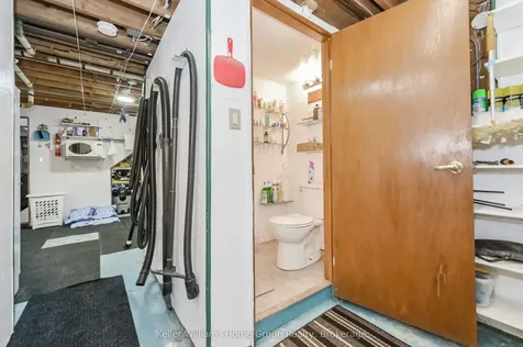 585 Street David Street N Centre Wellington ON N1M 2K5