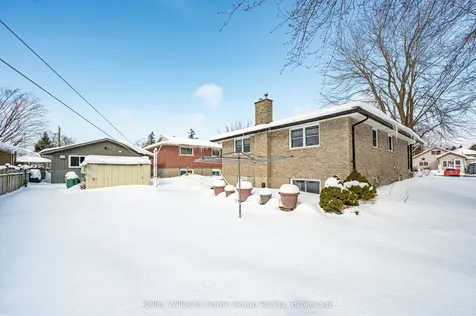 585 Street David Street N Centre Wellington ON N1M 2K5