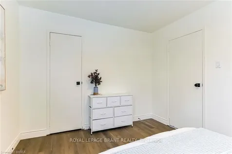 48 Seventh Avenue Brantford ON N3S 1B4