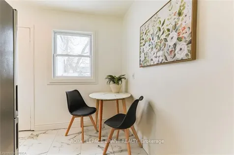 48 Seventh Avenue Brantford ON N3S 1B4