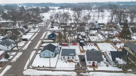 48 Seventh Avenue Brantford ON N3S 1B4