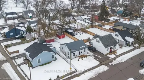 48 Seventh Avenue Brantford ON N3S 1B4