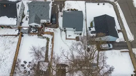 48 Seventh Avenue Brantford ON N3S 1B4