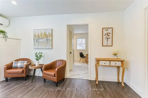 48 Seventh Avenue Brantford ON N3S 1B4