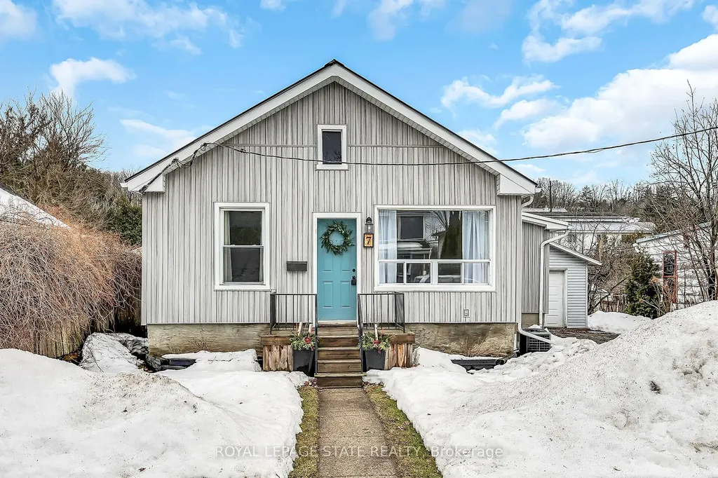 7 Amelia Street Brant ON N3L 1Z2