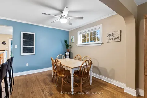 48 Victoria Street Dysart Et Al ON K0M 1S0