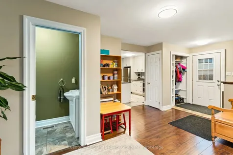 48 Victoria Street Dysart Et Al ON K0M 1S0