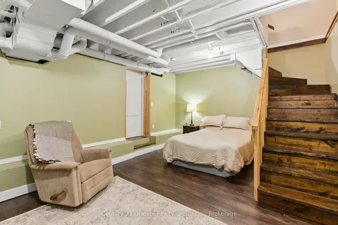 48 Victoria Street Dysart Et Al ON K0M 1S0