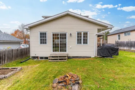 48 Victoria Street Dysart Et Al ON K0M 1S0