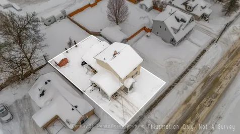 48 Victoria Street Dysart Et Al ON K0M 1S0