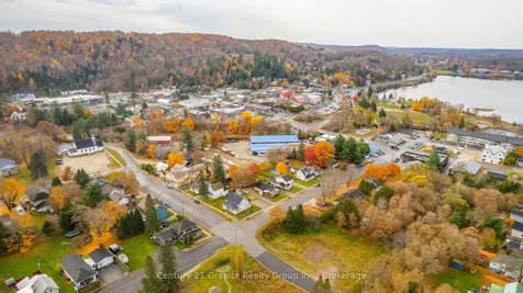 48 Victoria Street Dysart Et Al ON K0M 1S0