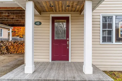 48 Victoria Street Dysart Et Al ON K0M 1S0