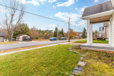 48 Victoria Street Dysart Et Al ON K0M 1S0