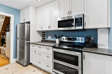 48 Victoria Street Dysart Et Al ON K0M 1S0