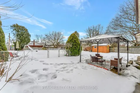 21 Seneca Crescent Brantford ON N3R 1K3