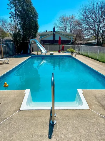 21 Seneca Crescent Brantford ON N3R 1K3