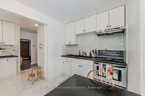 48 Alma Street S Guelph ON N1H 5W7