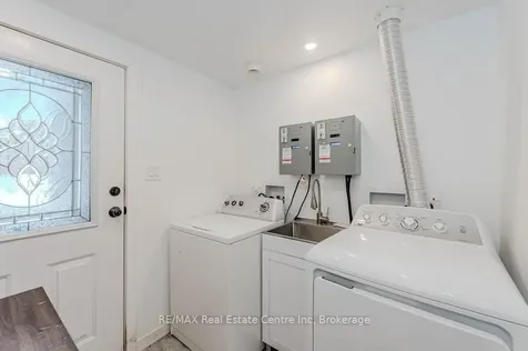 48 Alma Street S Guelph ON N1H 5W7