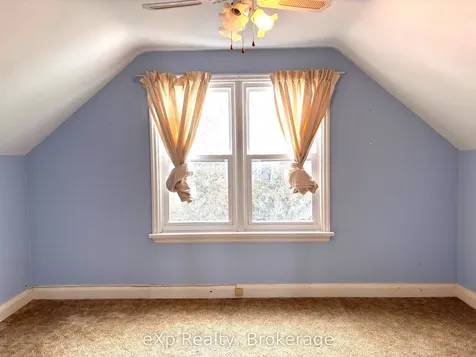 11 Elizabeth Street Brockton ON N0G 2V0