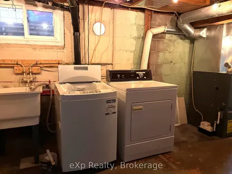 11 Elizabeth Street Brockton ON N0G 2V0