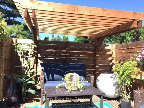 11 Elizabeth Street Brockton ON N0G 2V0