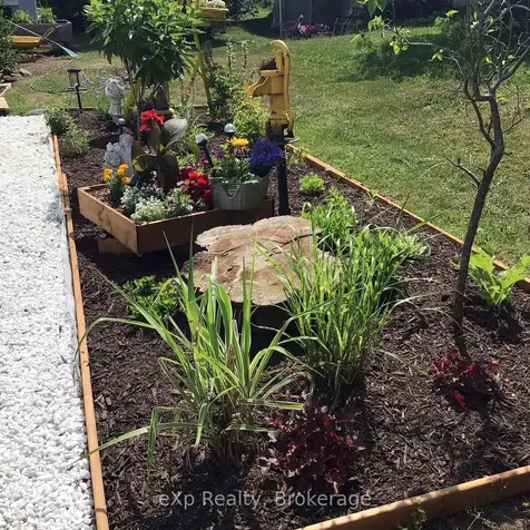 11 Elizabeth Street Brockton ON N0G 2V0