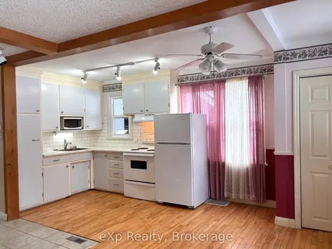 11 Elizabeth Street Brockton ON N0G 2V0