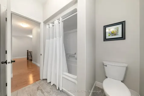 18 Windwhisper Drive Belleville ON K0K 2V0