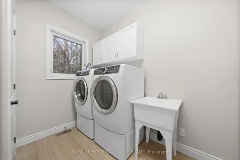 18 Windwhisper Drive Belleville ON K0K 2V0