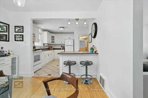 46 The Strand Avenue Brantford ON N3R 1Z4