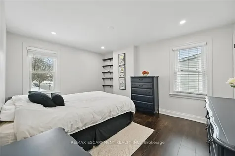 46 The Strand Avenue Brantford ON N3R 1Z4