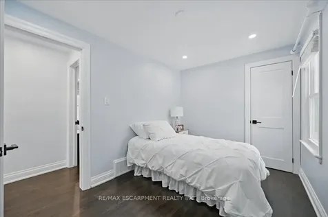 46 The Strand Avenue Brantford ON N3R 1Z4