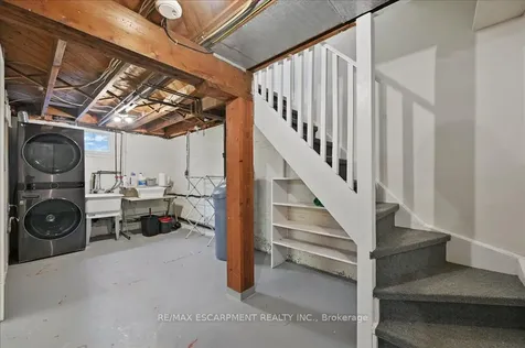 46 The Strand Avenue Brantford ON N3R 1Z4